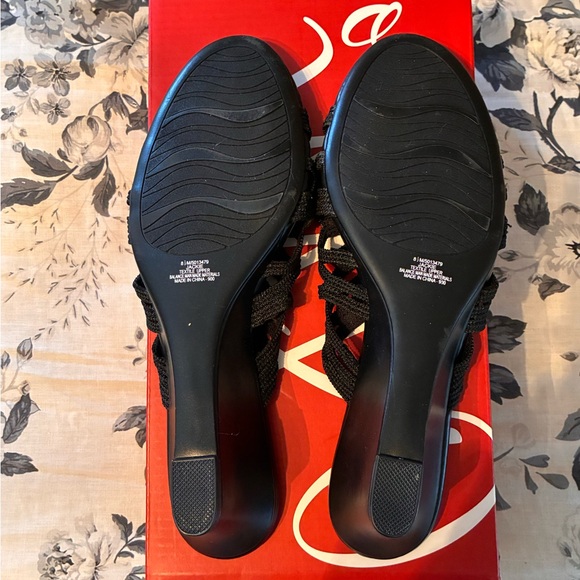 NIB Impo "Stretch" Black Woven Wedge Sandals - Picture 3 of 6